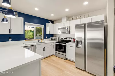 2628 W Roveen Avenue, Phoenix, AZ 85029 - Photo 13