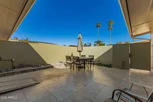 10818 W Santa Fe Dr, Sun City, AZ 85351 - Photo 17