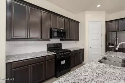 16786 W Cielo Grande Avenue, Surprise, AZ 85387 - Photo 9