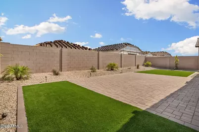 16786 W Cielo Grande Avenue, Surprise, AZ 85387 - Photo 35