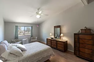 10820 N Fairway Ct W, Sun City, AZ 85351 - Photo 11