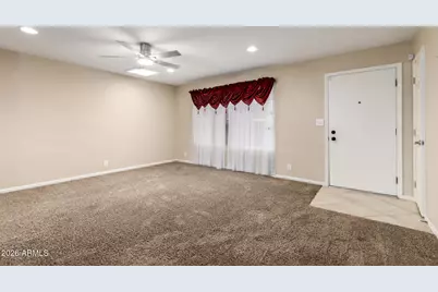 643 N 67th Place, Mesa, AZ 85205 - Photo 9