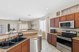 527 S Sweet Ridge Dr, Vail, AZ 85641 - Photo 5