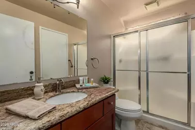 4722 E Wintu Way, Phoenix, AZ 85044 - Photo 7