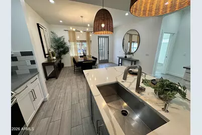 1224 E Hayward Avenue, Phoenix, AZ 85020 - Photo 27