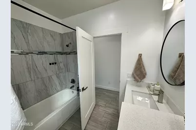 1224 E Hayward Avenue, Phoenix, AZ 85020 - Photo 25
