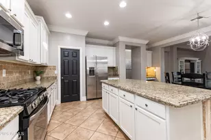 1507 E Bluebird Ct, Gilbert, AZ 85297 - Photo 11