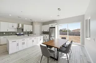 19473 W Osborn Rd, Litchfield Park, AZ 85340 - Photo 7