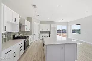 19473 W Osborn Rd, Litchfield Park, AZ 85340 - Photo 9
