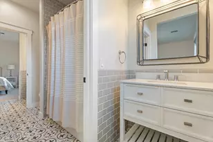 3838 E Devonshire Ave, Phoenix, AZ 85018 - Photo 25