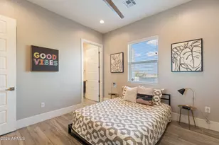 2252 E South Mountain Ave, Phoenix, AZ 85042 - Photo 37