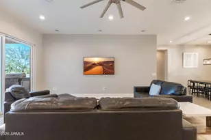 2252 E South Mountain Ave, Phoenix, AZ 85042 - Photo 13