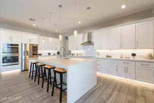 2252 E South Mountain Ave, Phoenix, AZ 85042 - Photo 11