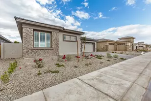 6632 N 190th Dr, Waddell, AZ 85355 - Photo 19