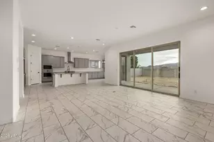 6632 N 190th Dr, Waddell, AZ 85355 - Photo 5