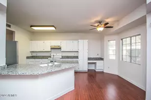 11022 W Laurelwood Ln, Avondale, AZ 85392 - Photo 7