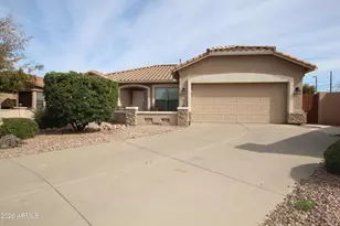 6981 S Miller Dr, Chandler, AZ 85249 - Photo 3