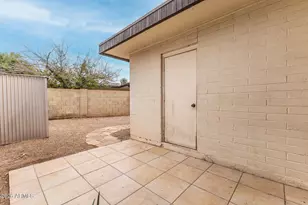 1976 E Del Sur Dr, Tempe, AZ 85283 - Photo 33