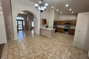 2180 Remington Dr, Sierra Vista, AZ 85635 - Photo 9