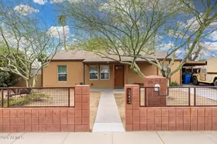 3224 N 26th Pl, Phoenix, AZ 85016 - Photo 1
