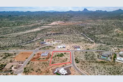 1025 N Thunder Rock Road #14, Wickenburg, AZ 85390 - Photo 3