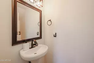 9214 S 35th Glen, Laveen, AZ 85339 - Photo 9