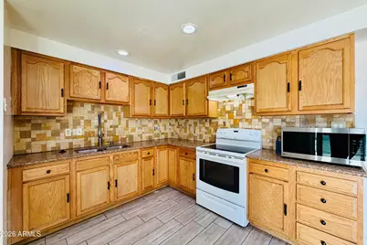 6805 W Encanto Boulevard, Phoenix, AZ 85035 - Photo 9