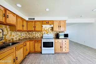 6805 W Encanto Blvd, Phoenix, AZ 85035 - Photo 9