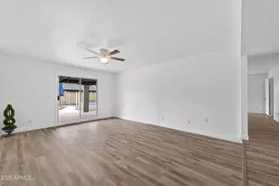 1103 W Mission Dr, Chandler, AZ 85224 - Photo 9
