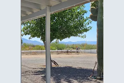 22770 W Mountain View Drive, Congress, AZ 85332 - Photo 9