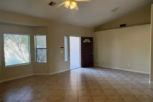 1913 E Marquette Dr, Gilbert, AZ 85234 - Photo 5