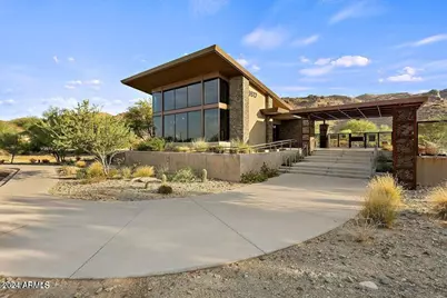 9812 S 11th Place, Phoenix, AZ 85042 - Photo 37