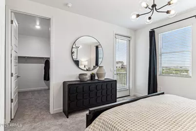 9812 S 11th Place, Phoenix, AZ 85042 - Photo 13