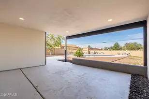 108 E Monte Wy, Phoenix, AZ 85042 - Photo 29