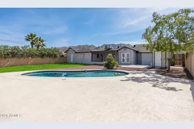 108 E Monte Way, Phoenix, AZ 85042 - Photo 39