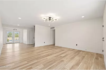 108 E Monte Way, Phoenix, AZ 85042 - Photo 11