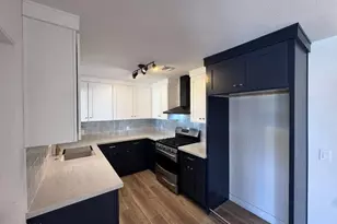 108 E Monte Wy, Phoenix, AZ 85042 - Photo 7