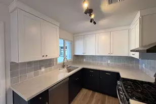 108 E Monte Wy, Phoenix, AZ 85042 - Photo 11