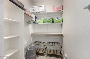 2929 W Yorkshire Dr, Phoenix, AZ 85027 - Photo 13