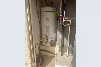 9251 W Wenden Drive, Arizona City, AZ 85123 - Photo 33