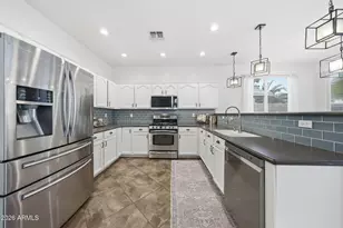 17156 W Young St, Surprise, AZ 85388 - Photo 5