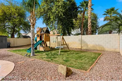 17156 W Young Street, Surprise, AZ 85388 - Photo 27