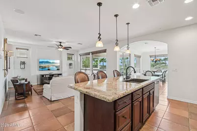 29694 N 129th Lane, Peoria, AZ 85383 - Photo 11