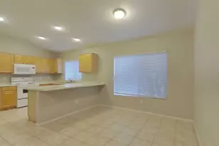 18071 N 113th Ave, Surprise, AZ 85378 - Photo 5