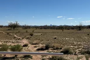 21175 W Westward View Rd, Congress, AZ 85332 - Photo 49