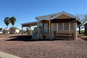 21175 W Westward View Rd, Congress, AZ 85332 - Photo 7