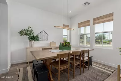 17546 W Montpelier Street, Surprise, AZ 85388 - Photo 11
