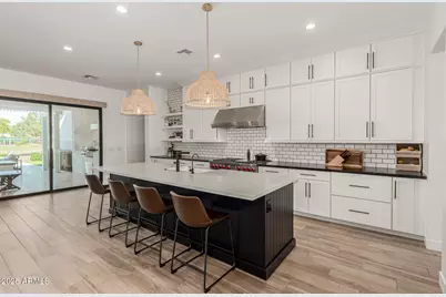 17546 W Montpelier Street, Surprise, AZ 85388 - Photo 11