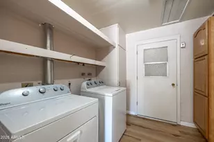 10905 W El Capitan Cir, Sun City, AZ 85351 - Photo 21