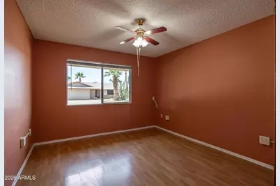 10905 W El Capitan Circle, Sun City, AZ 85351 - Photo 17
